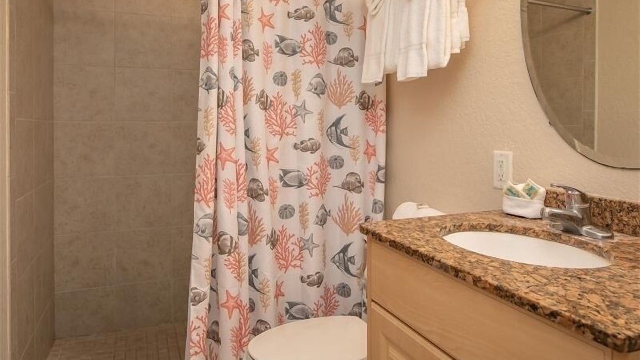 Photo of Bathroom in Treasure Island