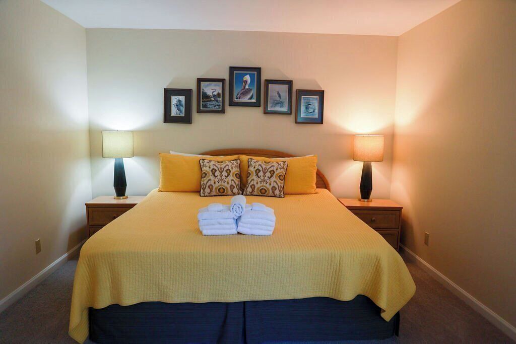 Photo of Bedroom in Shipyard Plantation