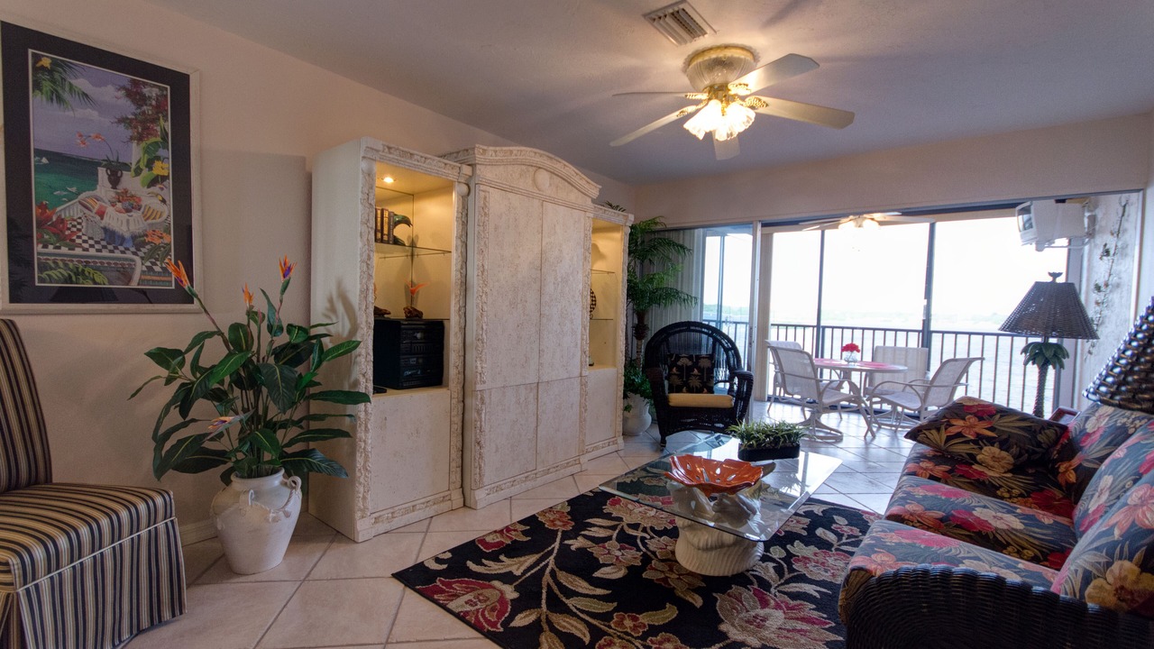 Photo of Livingroom in Siesta Key