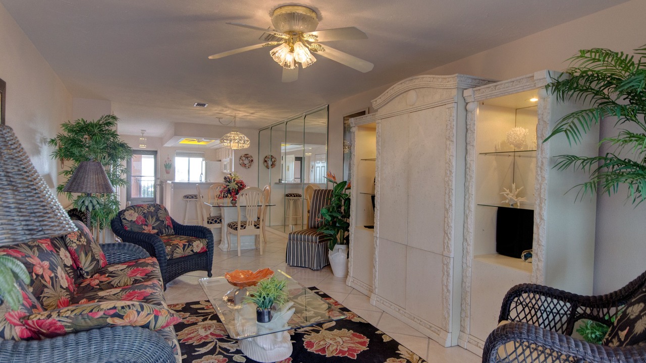 Photo of Livingroom in Siesta Key