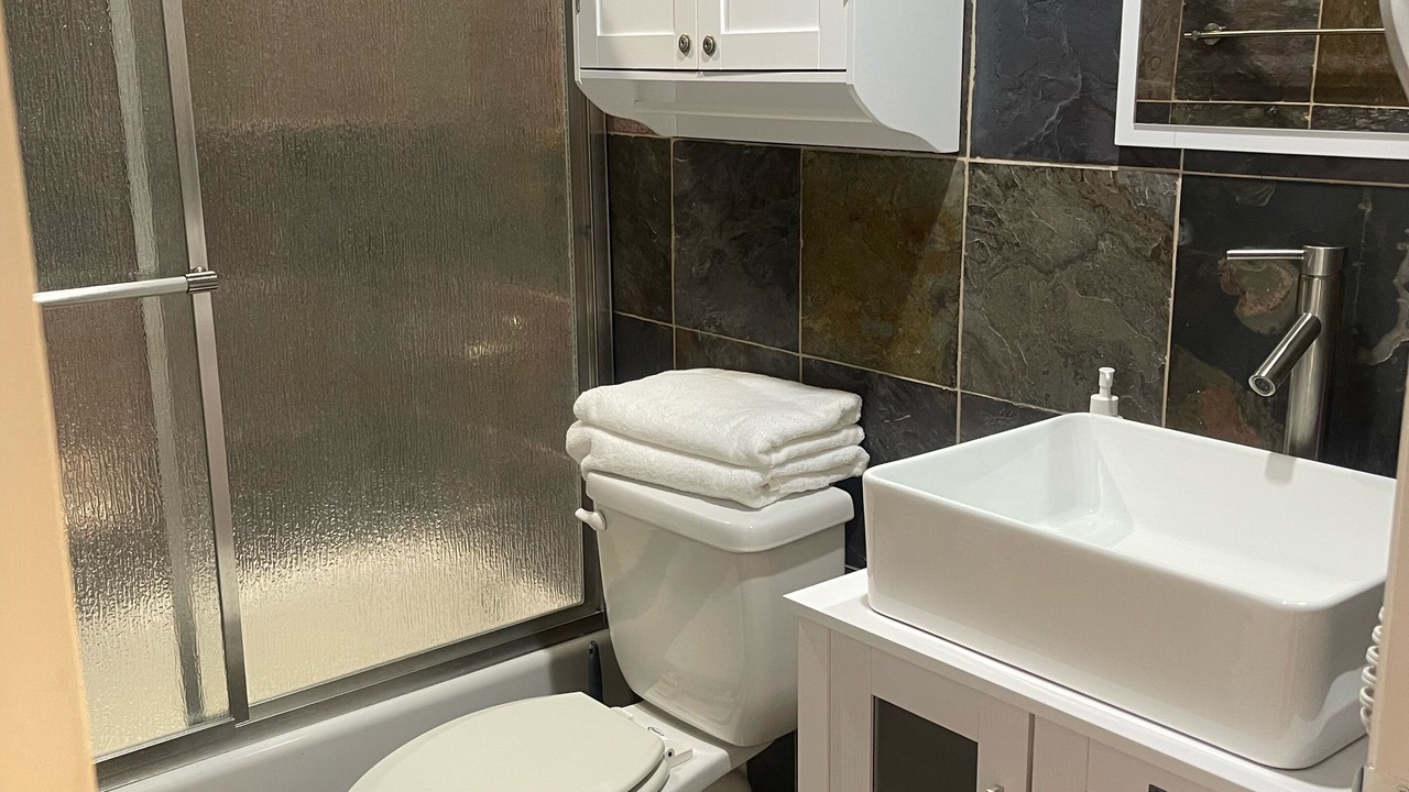 Photo of Bathroom in LaBelle