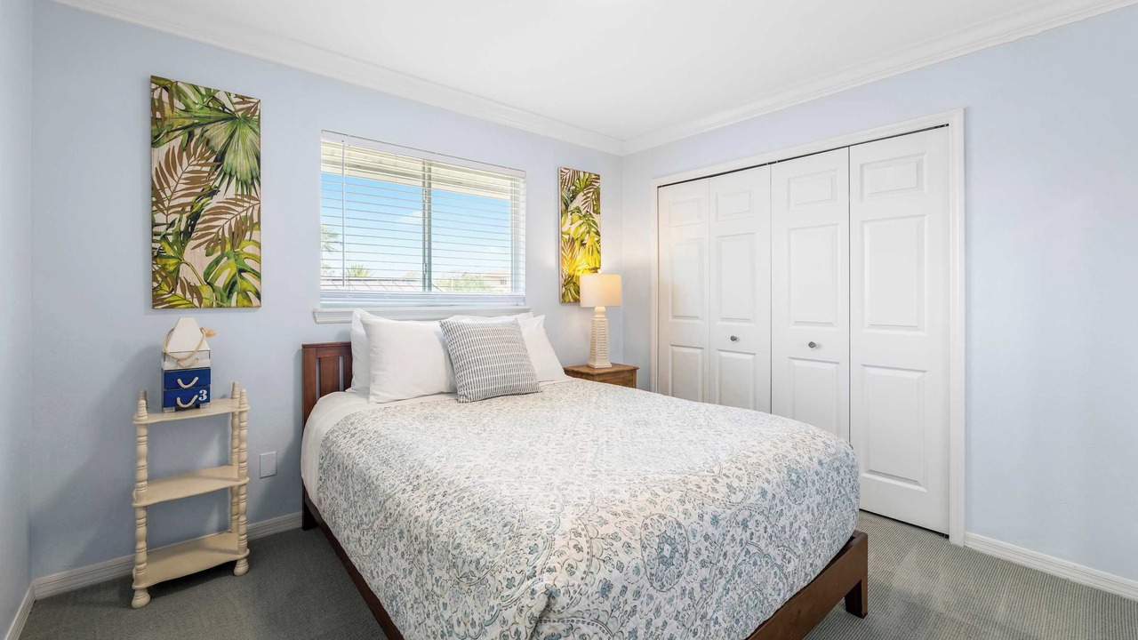 Photo of Bedroom in Naples Park
