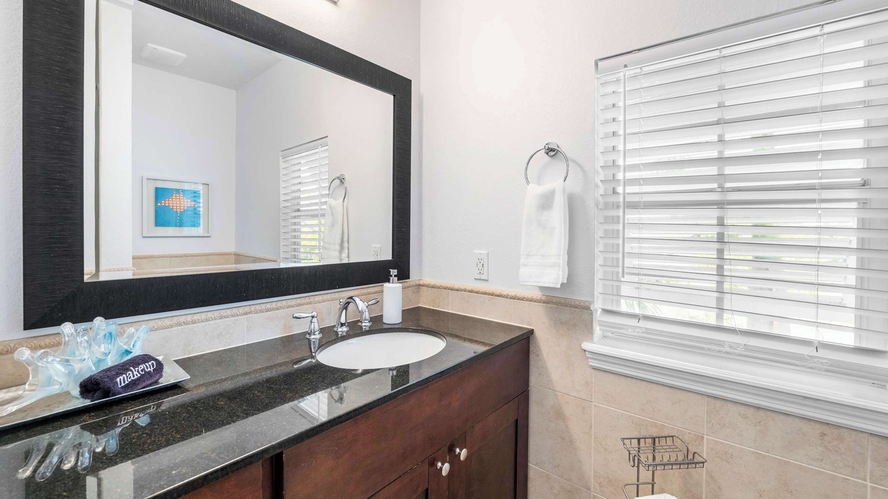 Photo of Bathroom in Naples Park