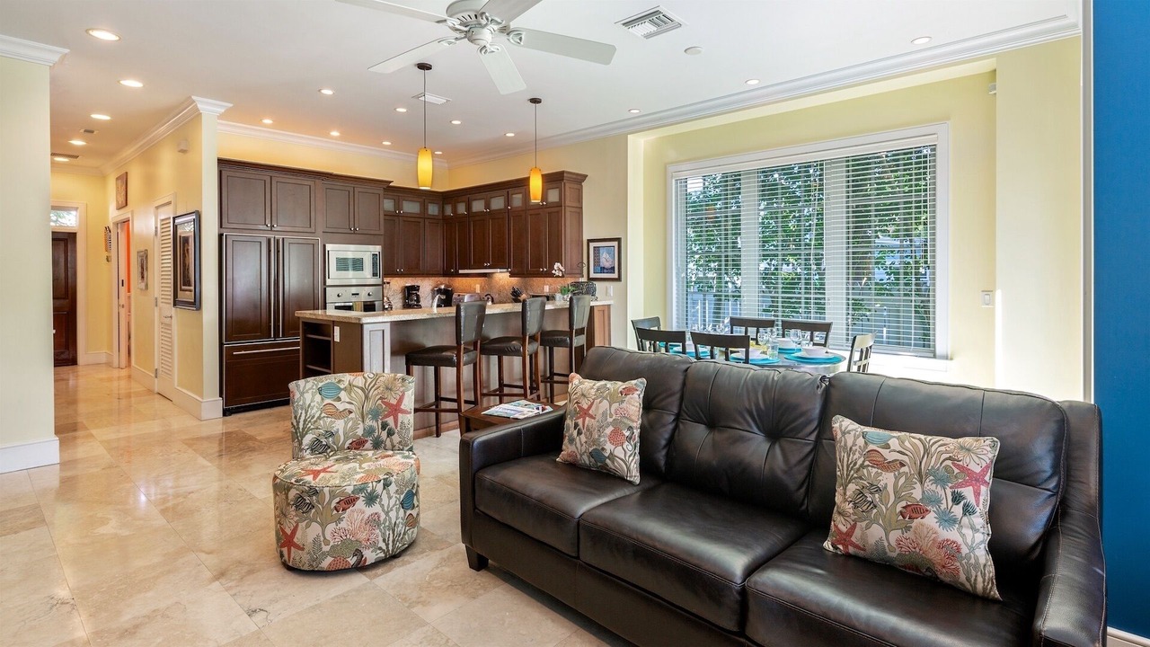 Photo of Livingroom in Old Town