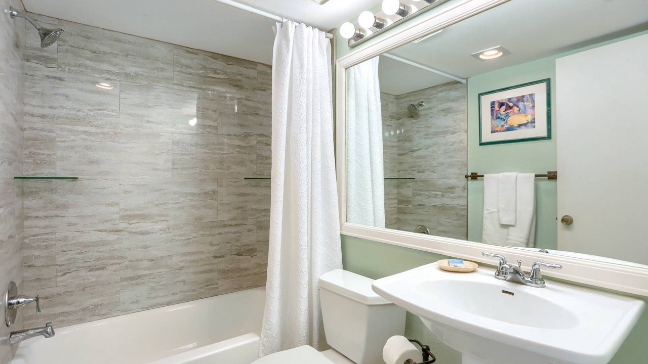 Photo of Bathroom in Indian Shores