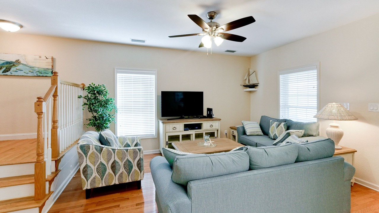 Photo of Livingroom in Holmes Beach