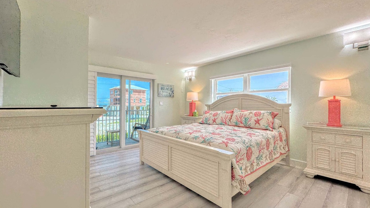 Photo of Bedroom in Fort Myers Beach