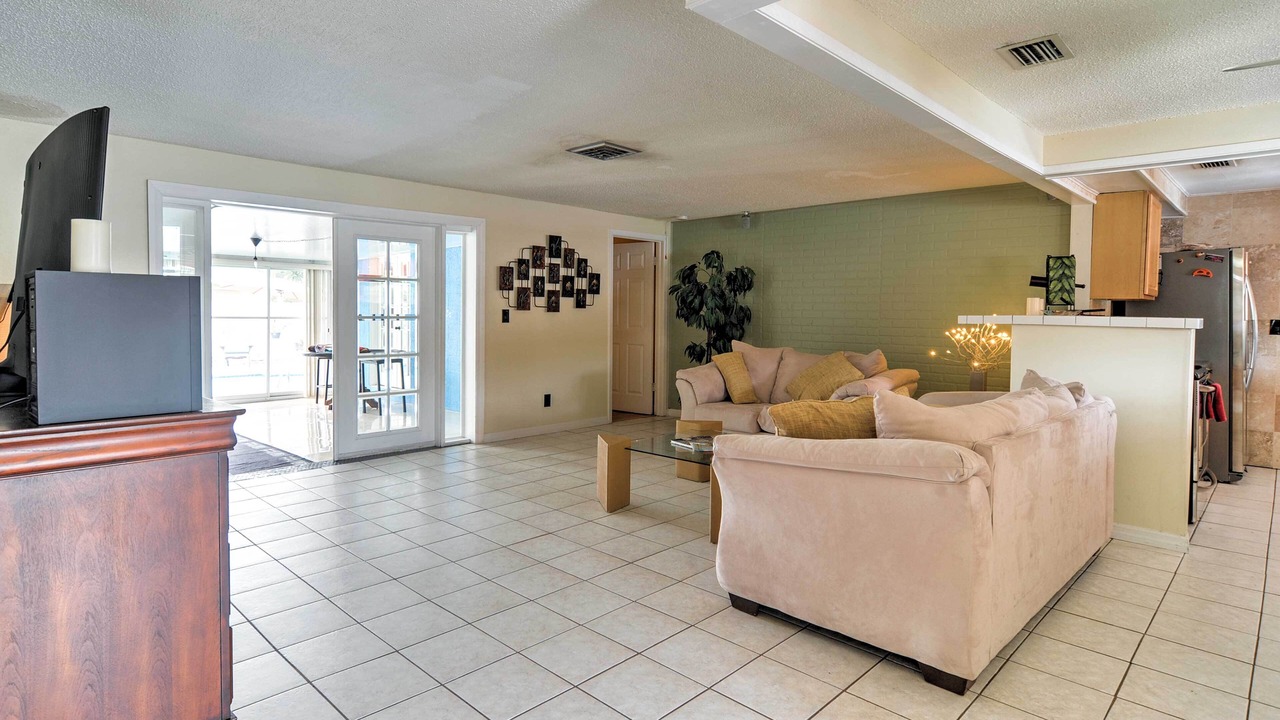 Photo of Livingroom in Toussie Terrace