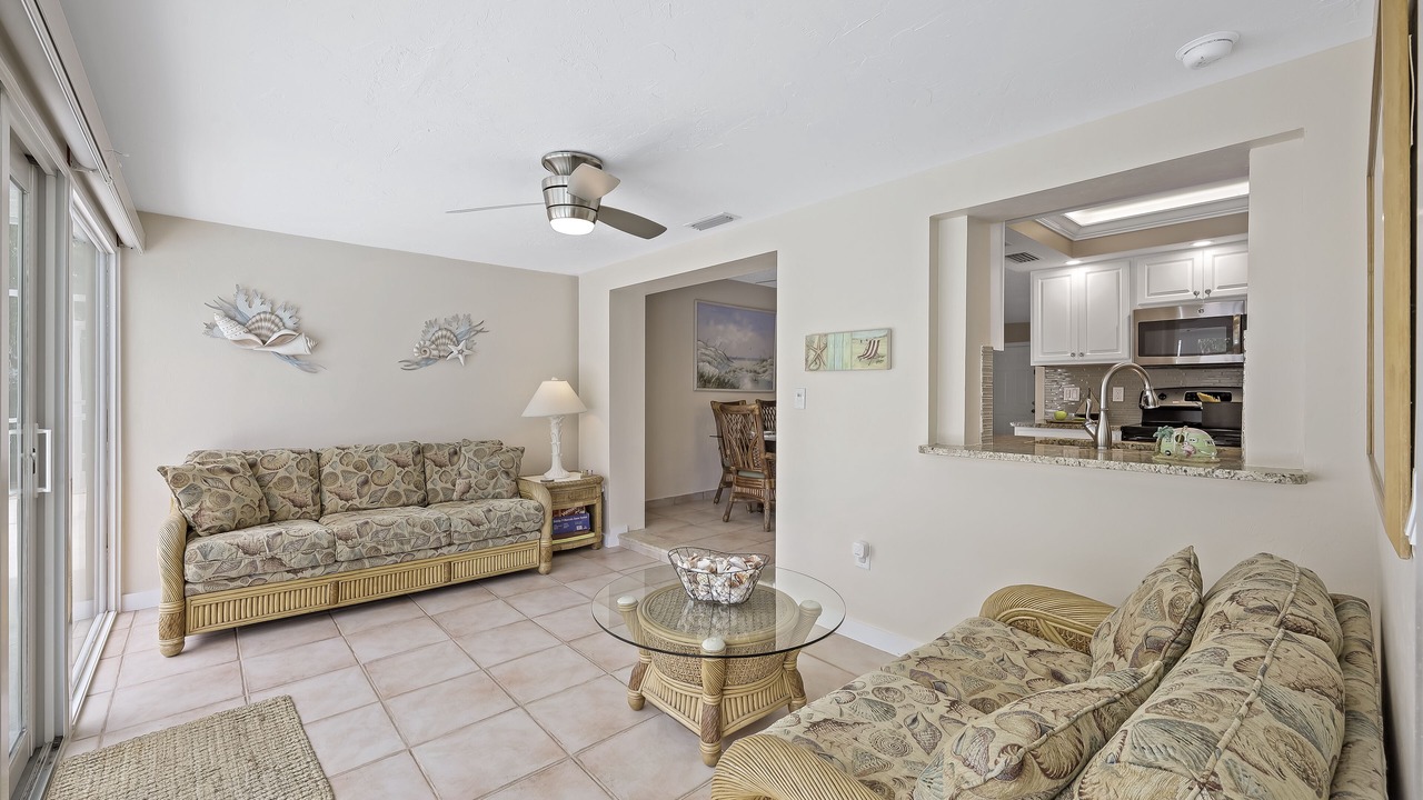 Photo of Livingroom in Marco Island