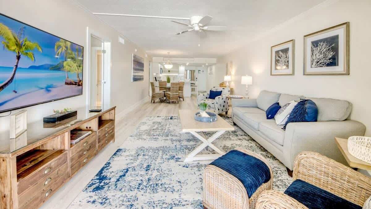 Photo of Livingroom in Fort Myers Beach