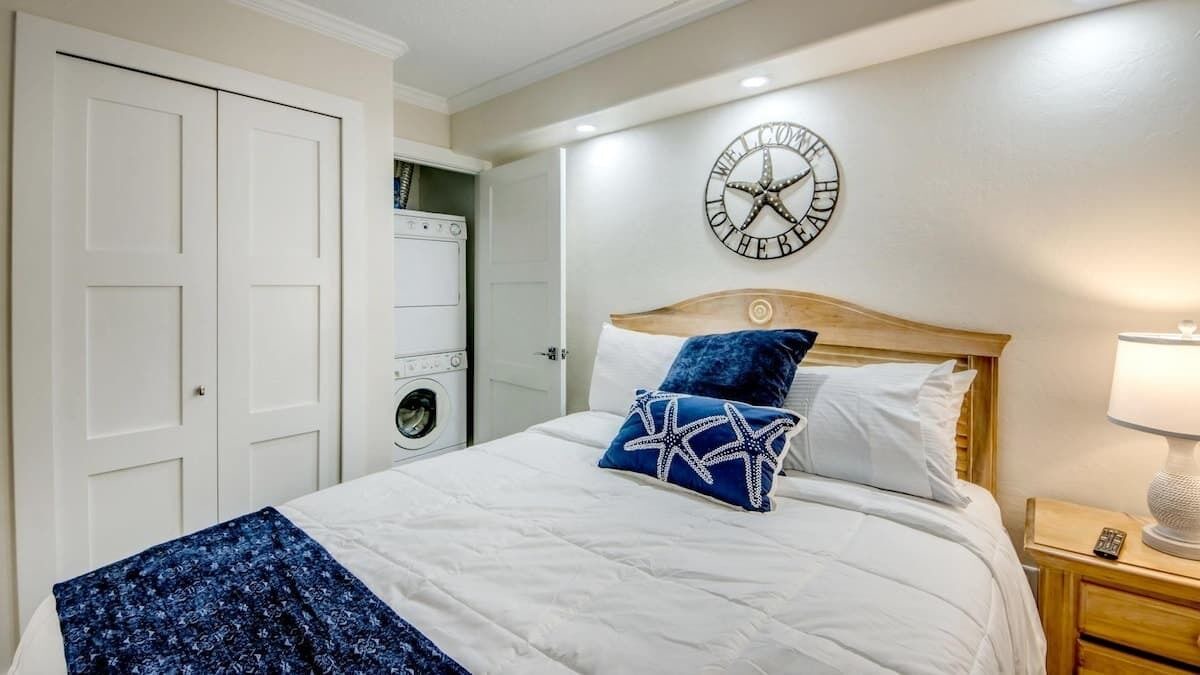 Photo of Bedroom in Fort Myers Beach