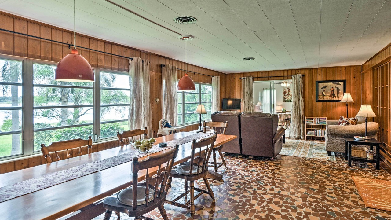 Photo of Bedroom in Lake Wales