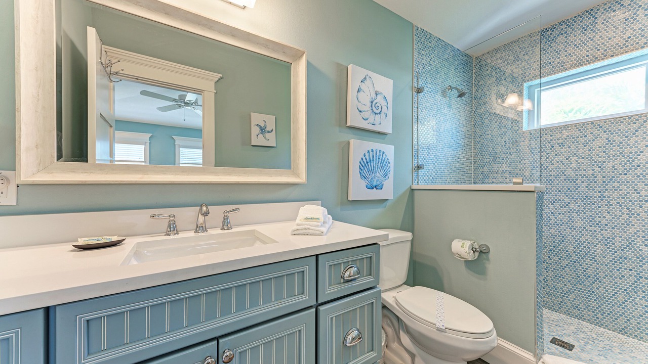 Photo of Bathroom in Holmes Beach
