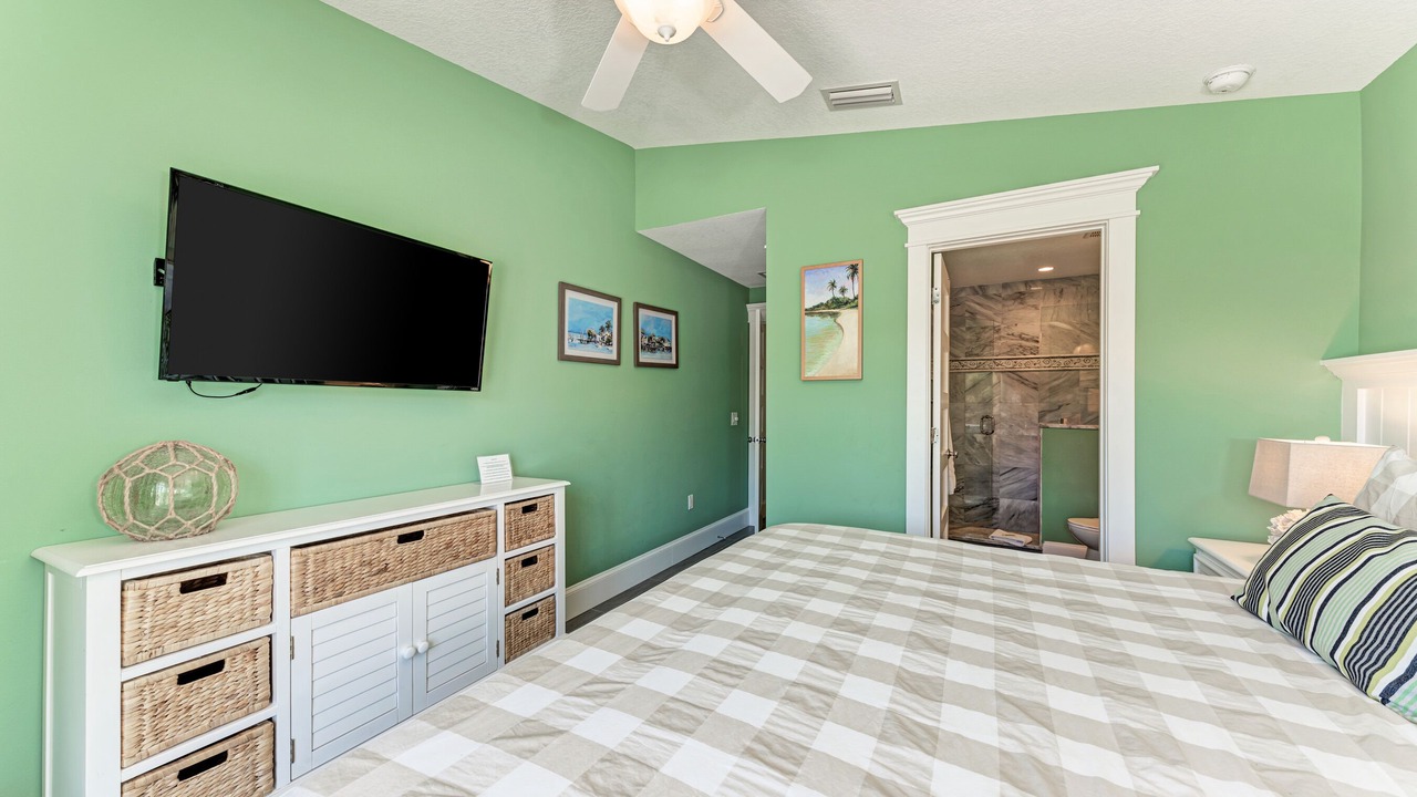 Photo of Bedroom in Holmes Beach