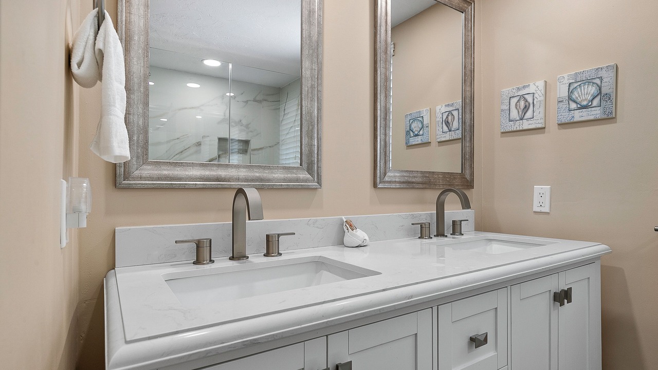 Photo of Bathroom in Holmes Beach