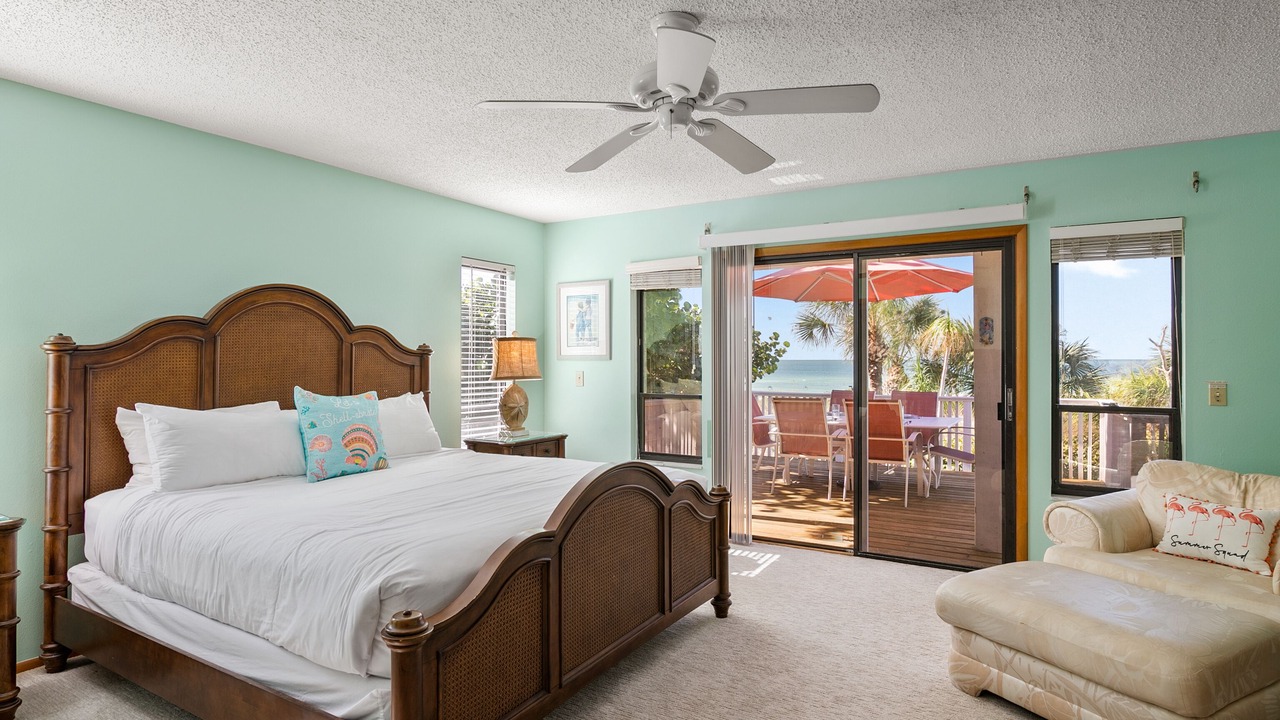 Photo of Bedroom in Holmes Beach