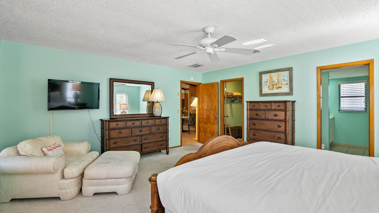 Photo of Bedroom in Holmes Beach