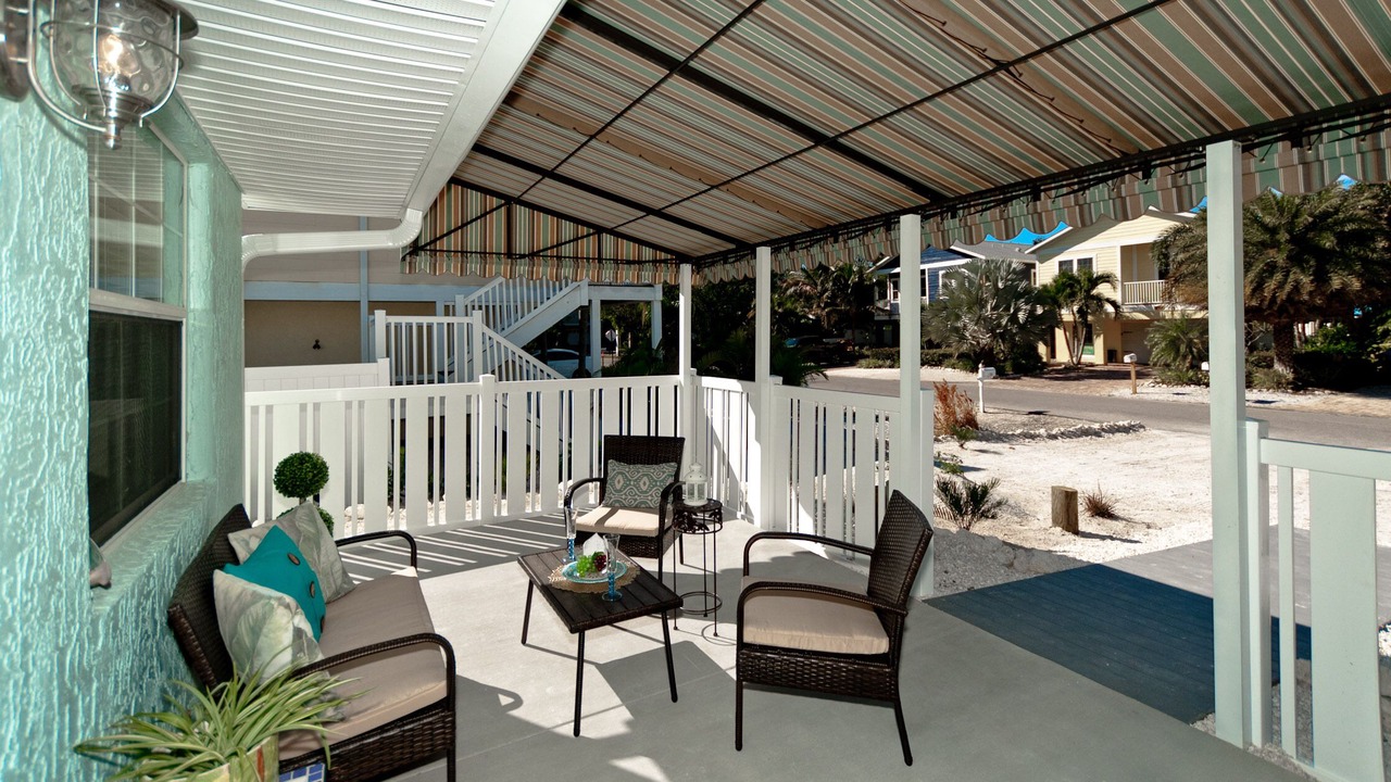 Photo of Patio Balcony in Holmes Beach