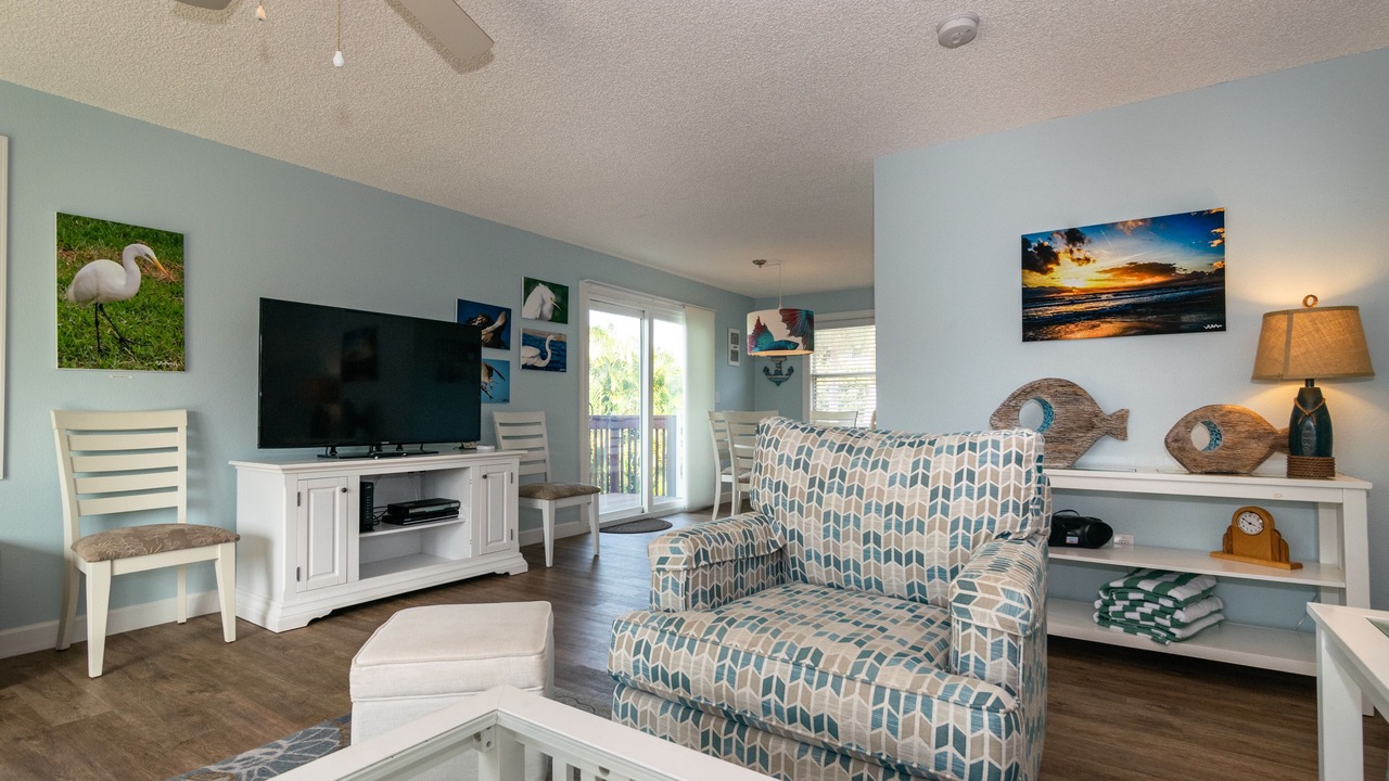 Photo of Livingroom in Holmes Beach