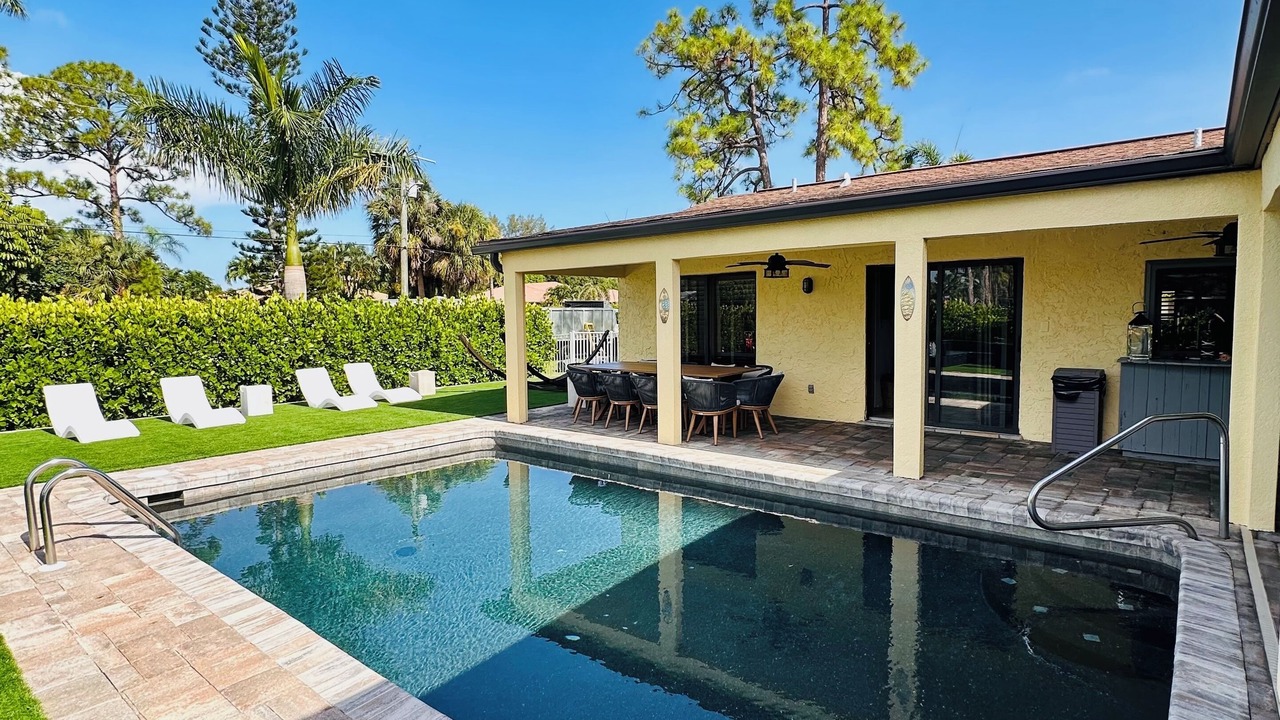 Photo of Outdoor in Bonita Shores