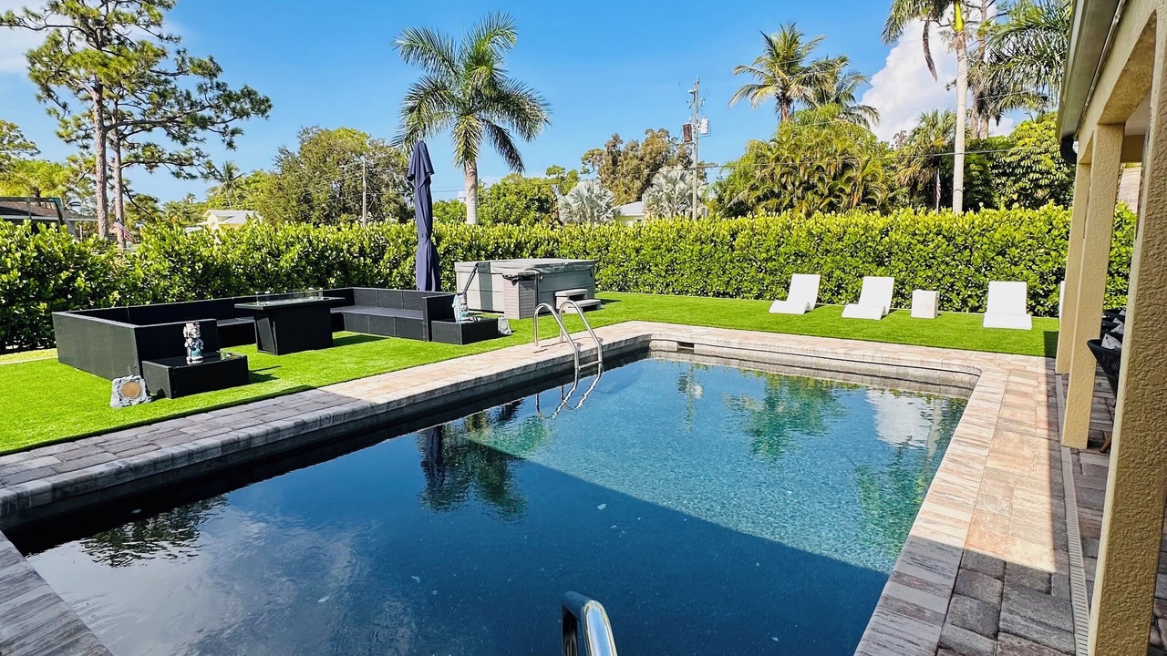 Photo of Outdoor in Bonita Shores