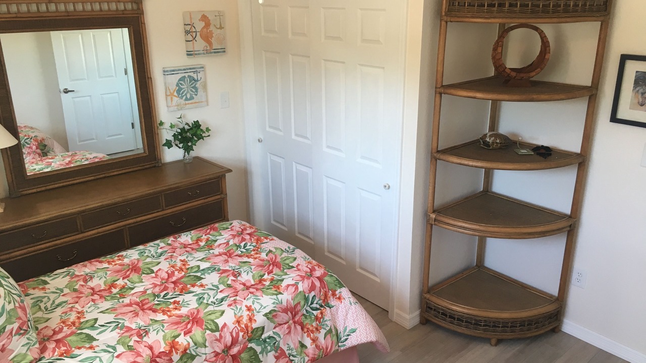Photo of Bedroom in Saint James City