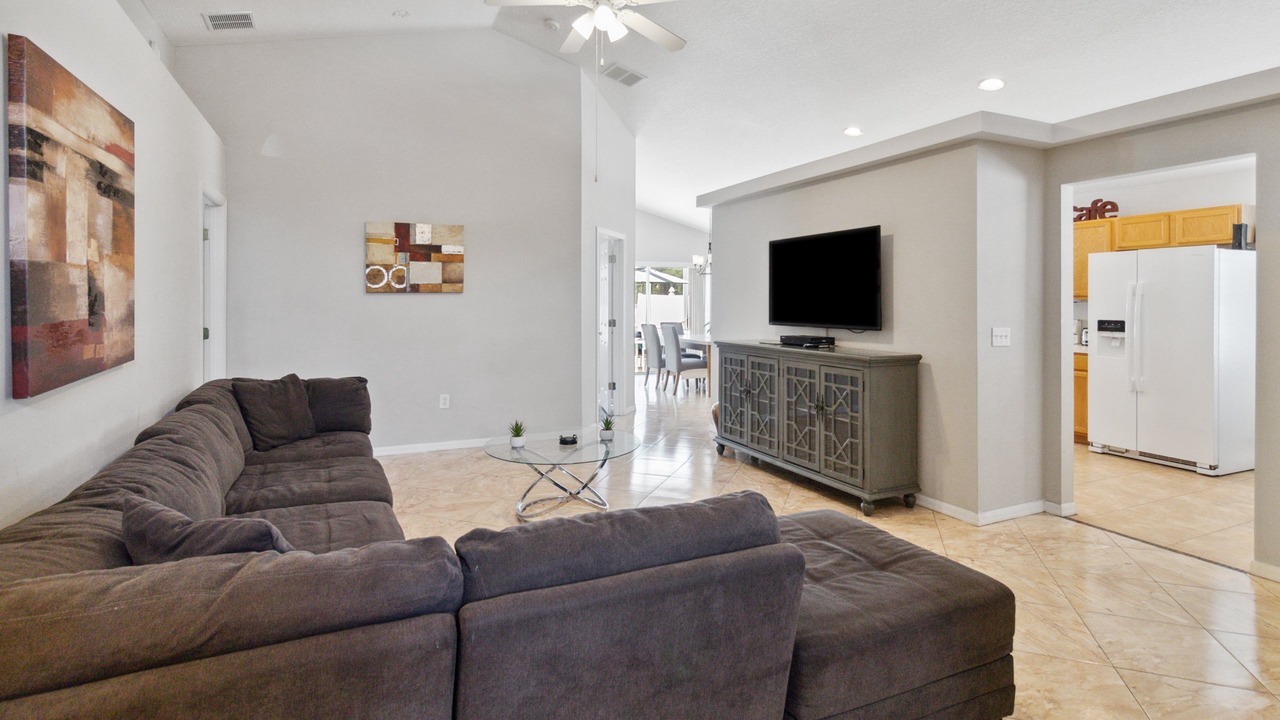 Photo of Others in Bass Lakes Estates