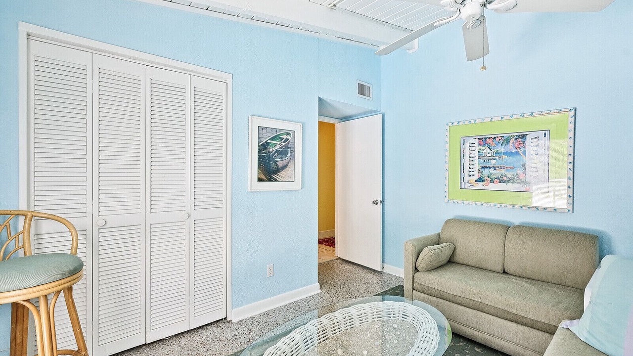 Photo of Livingroom in Jensen Beach
