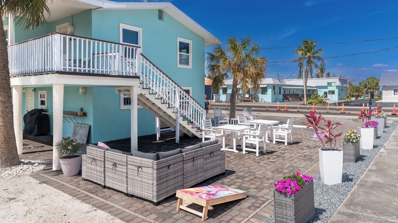 Photo of Patio Balcony in Mid Island