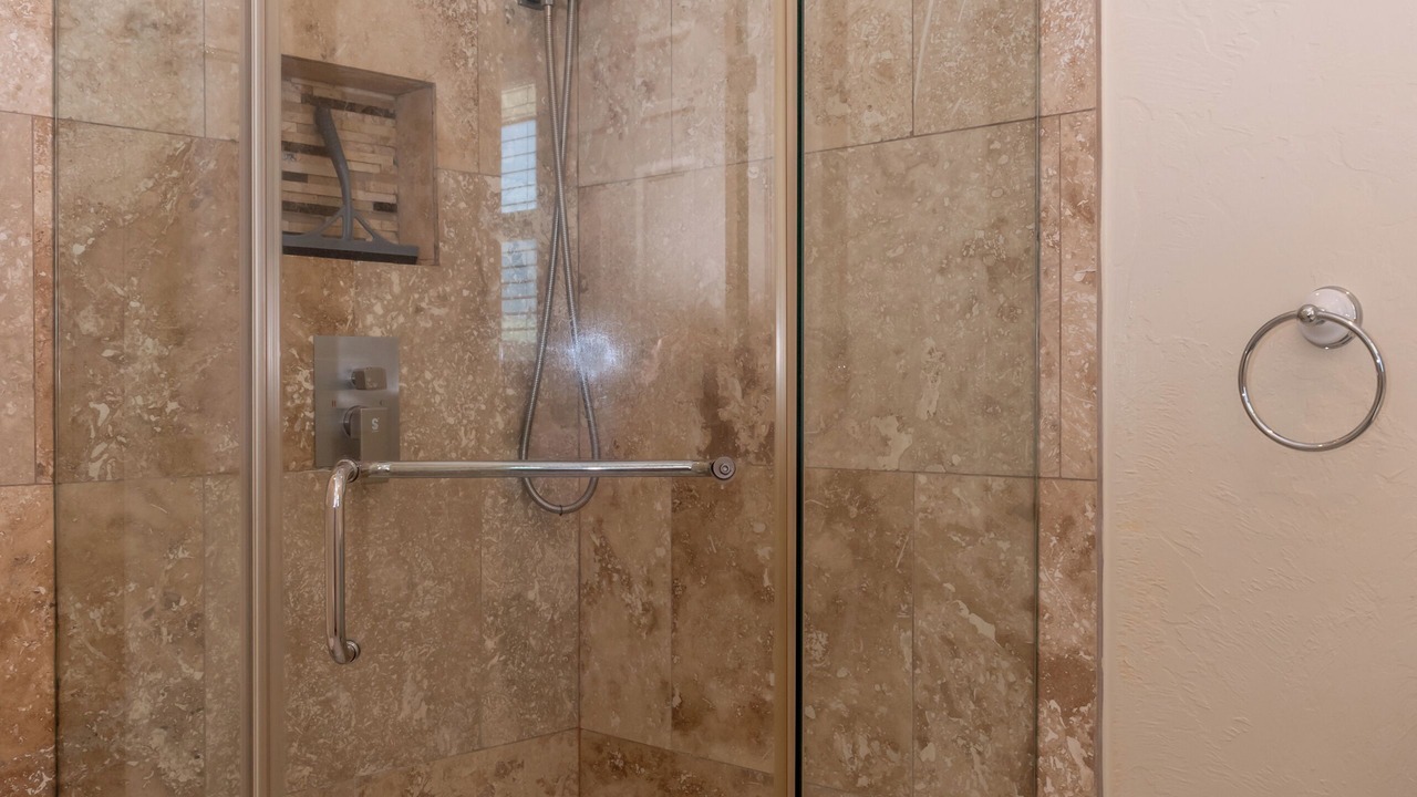 Photo of Bathroom in Mid Island