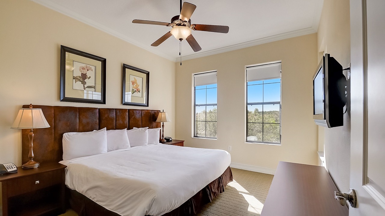Photo of Bedroom in Carrollwood