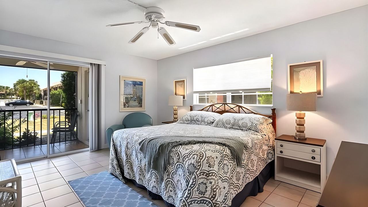 Photo of Bedroom in Englewood South