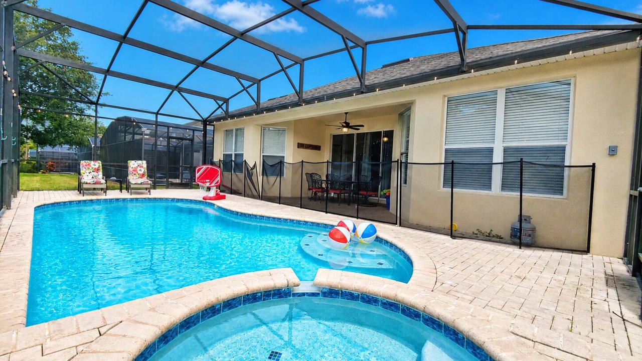 Photo of Outdoor in Windsor Hills
