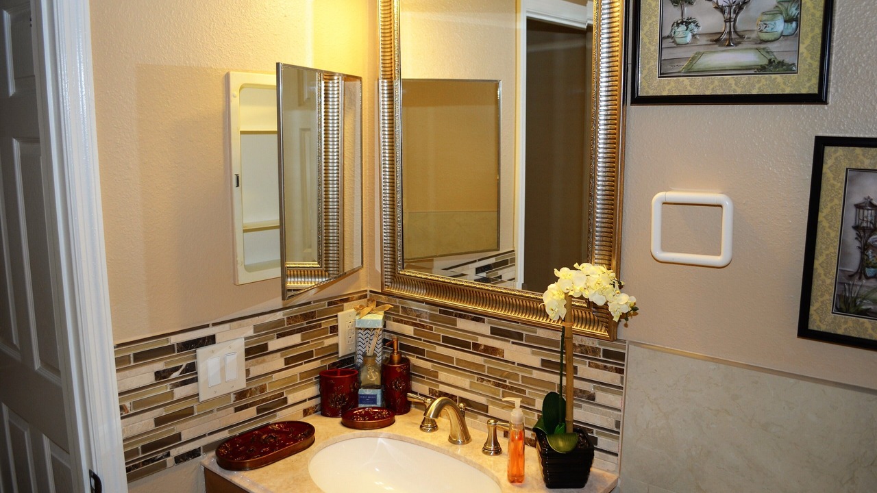 Photo of Bathroom in Creekside