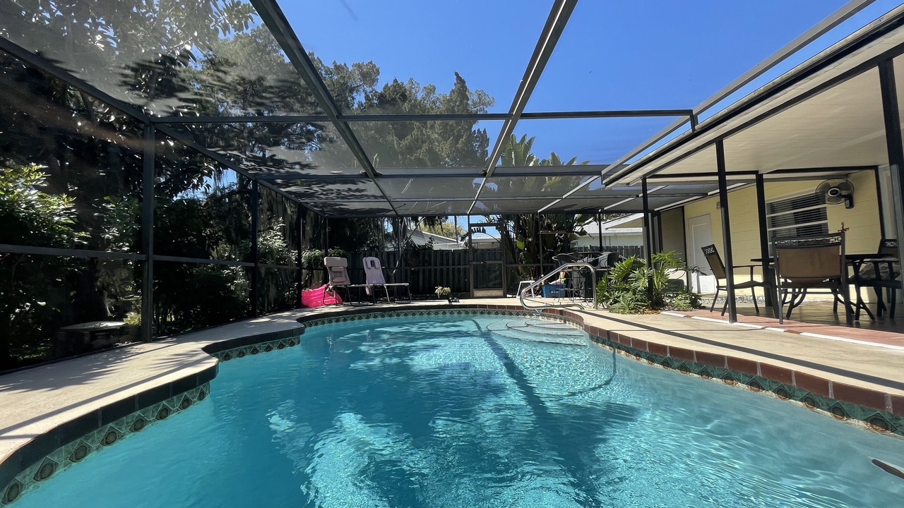 Photo of Outdoor in Gulf Gate Estates