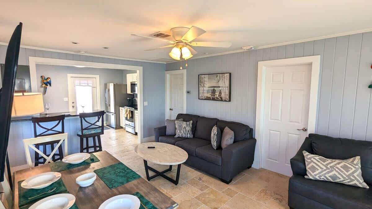 Photo of Livingroom in Fort Myers Beach