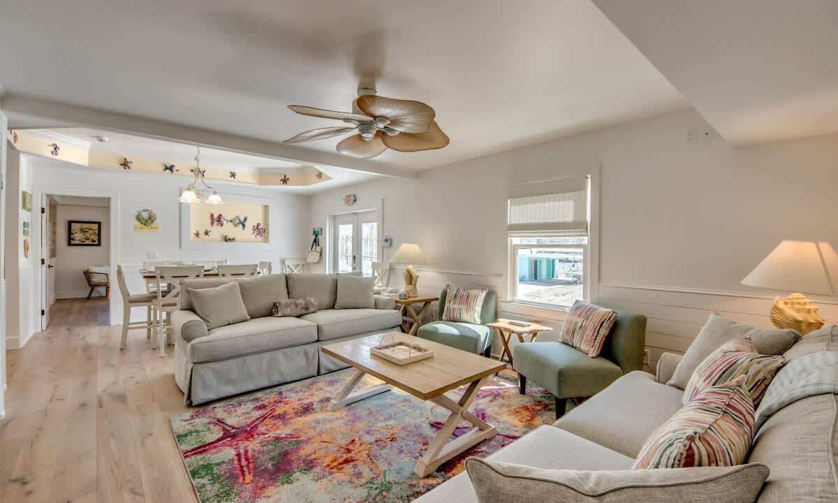 Photo of Livingroom in Fort Myers Beach