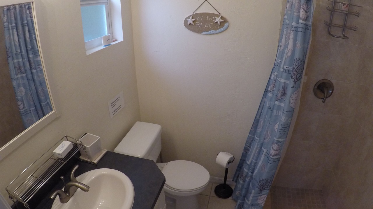 Photo of Bathroom in Caloosahatchee