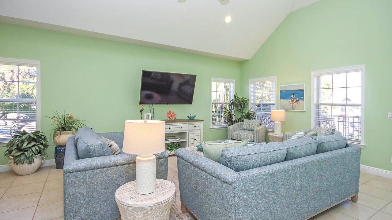 Photo of Livingroom in Captiva