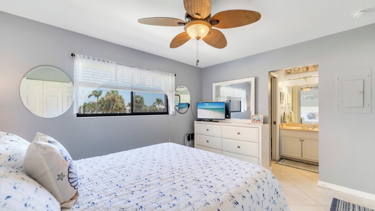 Photo of Bedroom in South Island
