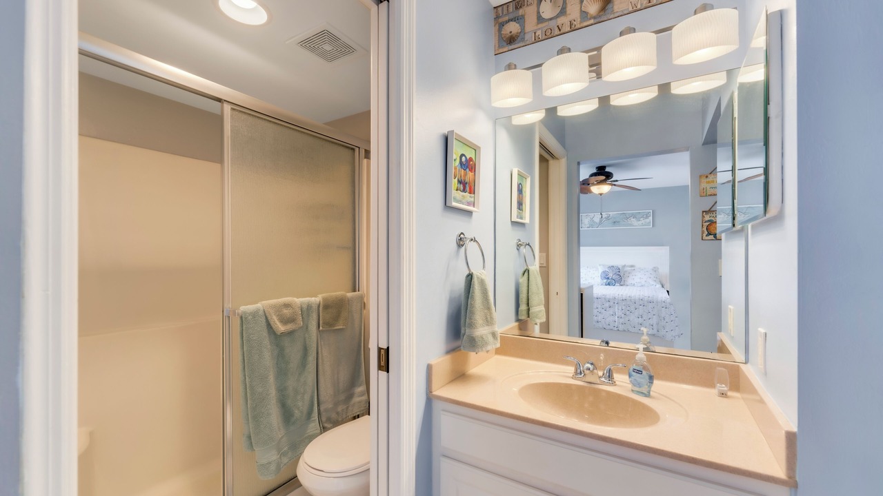 Photo of Bathroom in South Island
