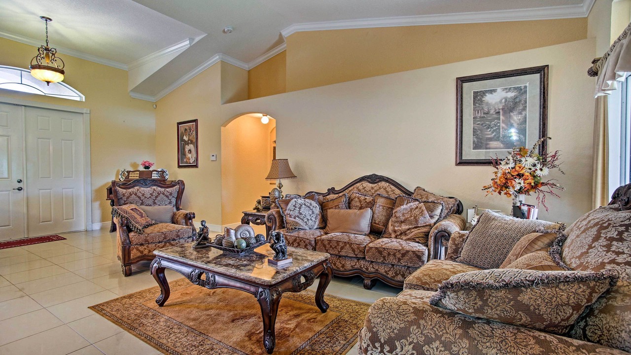 Photo of Livingroom in Port Saint Lucie