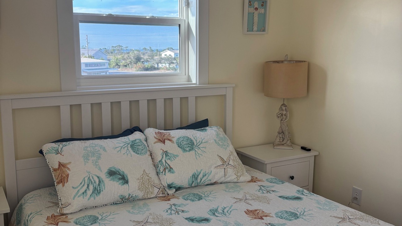 Photo of Bedroom in Cape San Blas