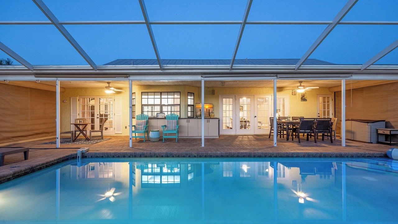 Photo of Outdoor in Pelican