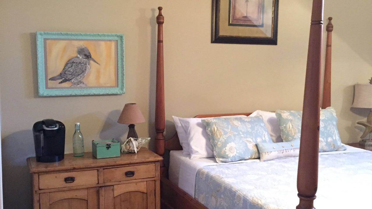 Photo of Bedroom in Jensen Beach