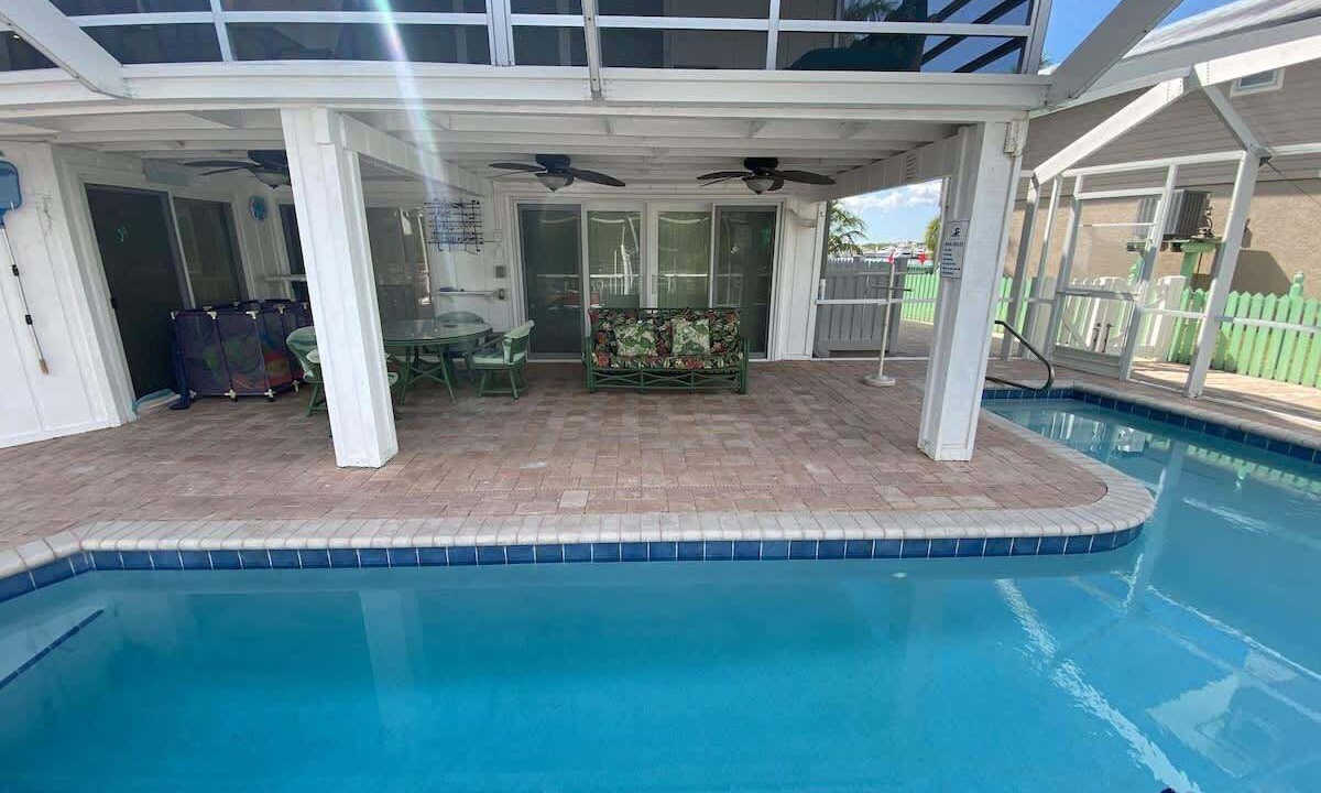 Photo of Outdoor in Mid Island
