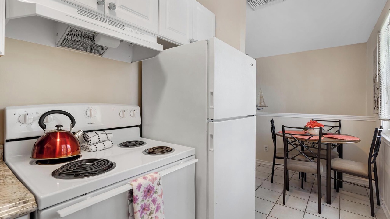 Photo of Kitchen in Truman Annex