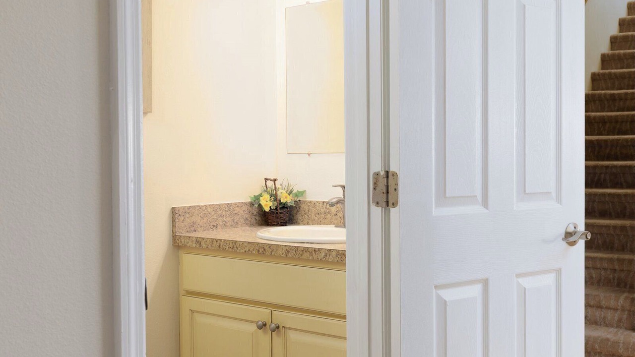 Photo of Bathroom in Treasure Island