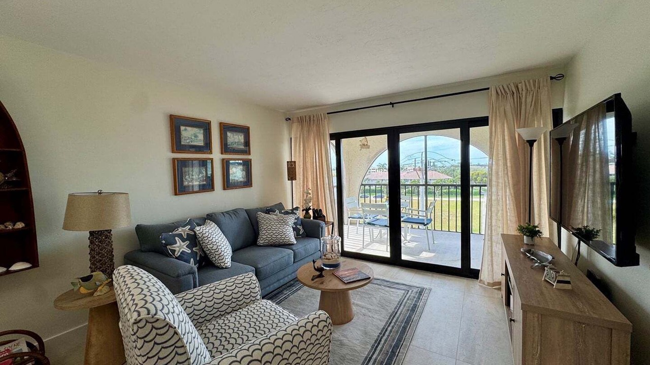 Photo of Livingroom in Marco Island
