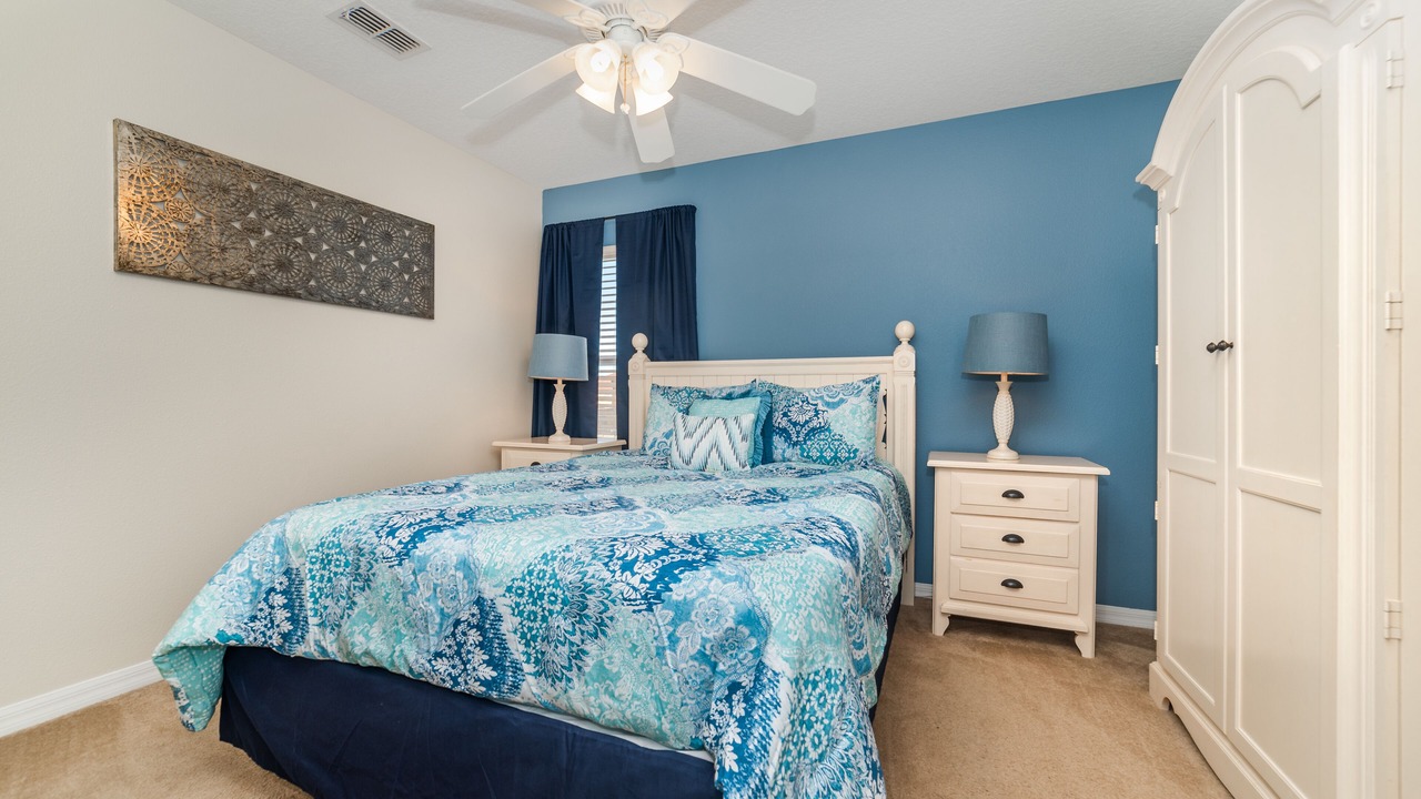 Photo of Bedroom in Watersong